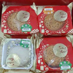 Set bánh Trăng Ngọc ấm áp