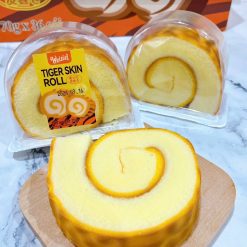 Hộp bánh bông lan cuộn da hổ